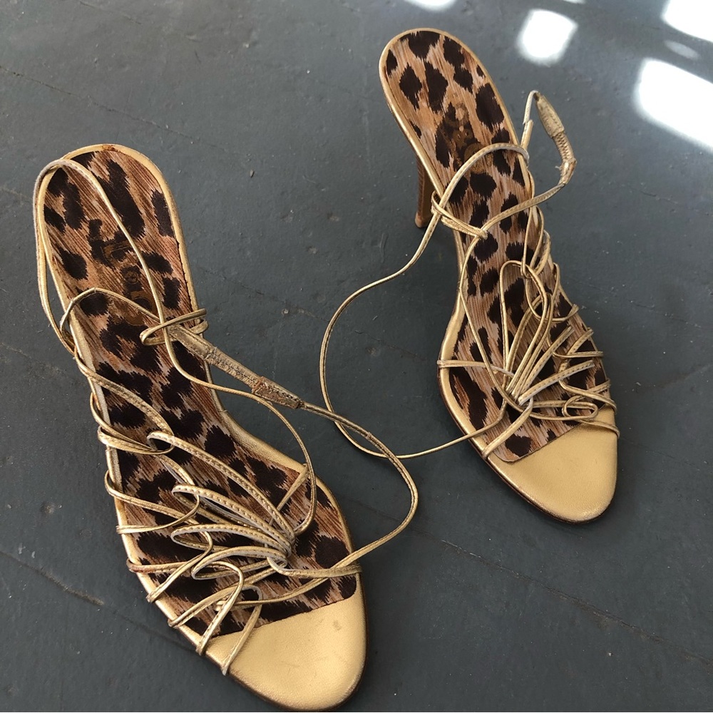 ⚜️vintage D&G heels⚜️